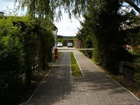 שירפיצ'ה Hotel Zakatek Lesny מראה חיצוני תמונה