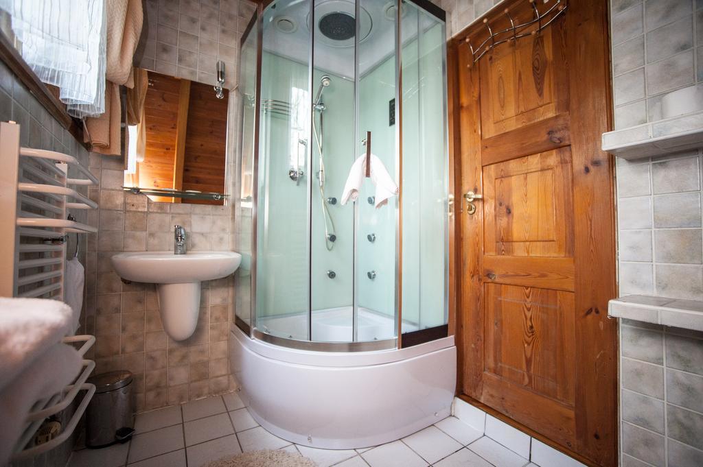 שירפיצ'ה Hotel Zakatek Lesny מראה חיצוני תמונה