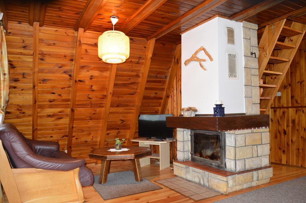 שירפיצ'ה Hotel Zakatek Lesny מראה חיצוני תמונה