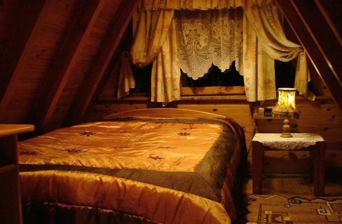 שירפיצ'ה Hotel Zakatek Lesny חדר תמונה